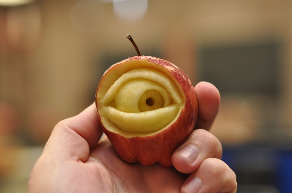The apple eye carving by Scott Cummins. Photo Courtesy of: Scott Cummins.