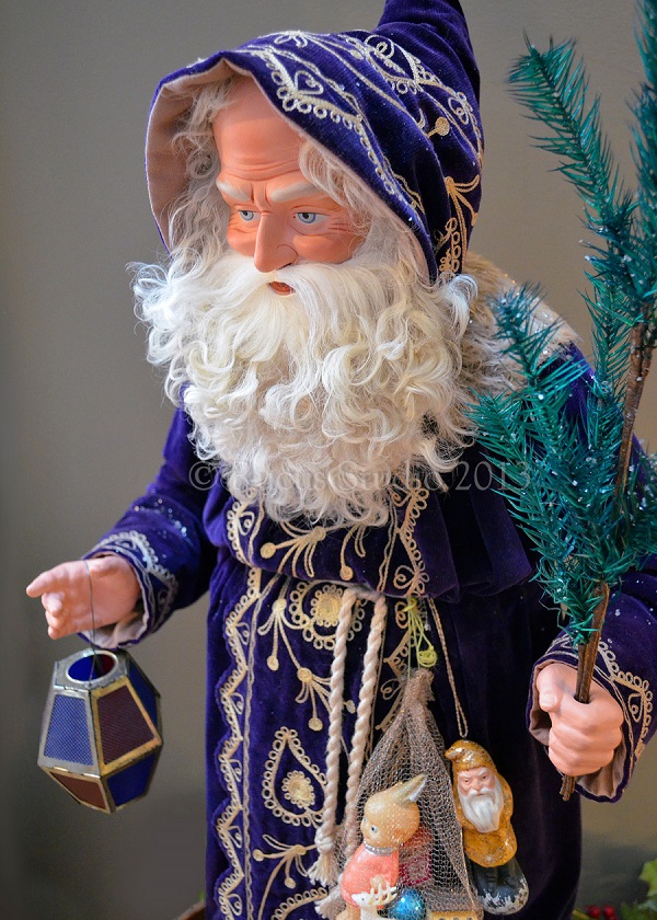 Santa Clause by artist Scott Smith of Rucus Studio. Photo Courtesy of: Scott Smith/Rucus Studio.