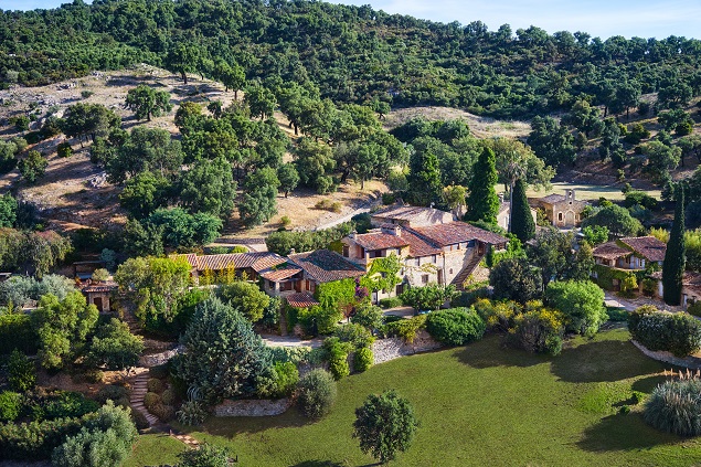 Aerial view of Johnny Depp's estate. Photo Credit: Cote d'Azur Sotheby's International Realty.